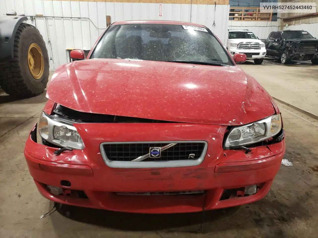 2005 Volvo S60 R VIN: YV1RH527452443460 Lot: 62702305