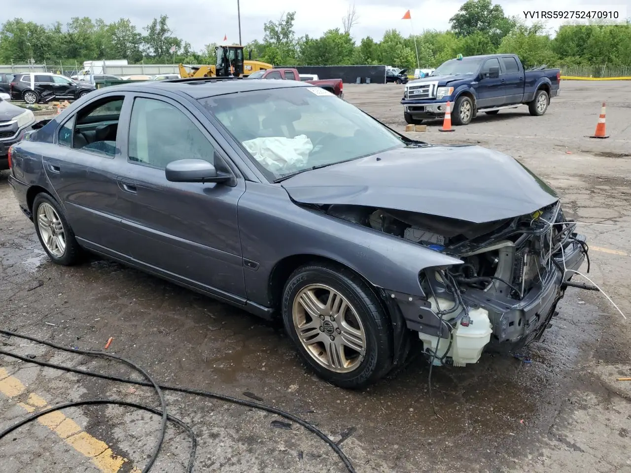 2005 Volvo S60 2.5T VIN: YV1RS592752470910 Lot: 62890415