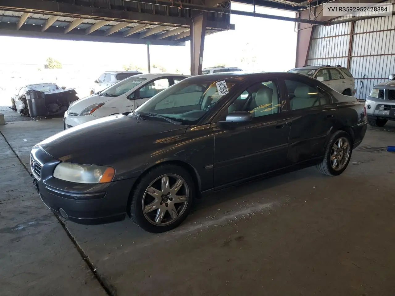 2005 Volvo S60 2.5T VIN: YV1RS592952428884 Lot: 64216895