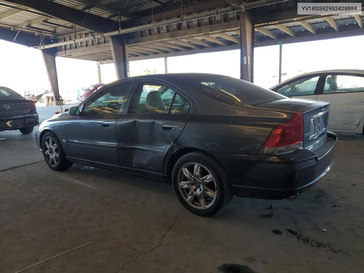 2005 Volvo S60 2.5T VIN: YV1RS592952428884 Lot: 64216895