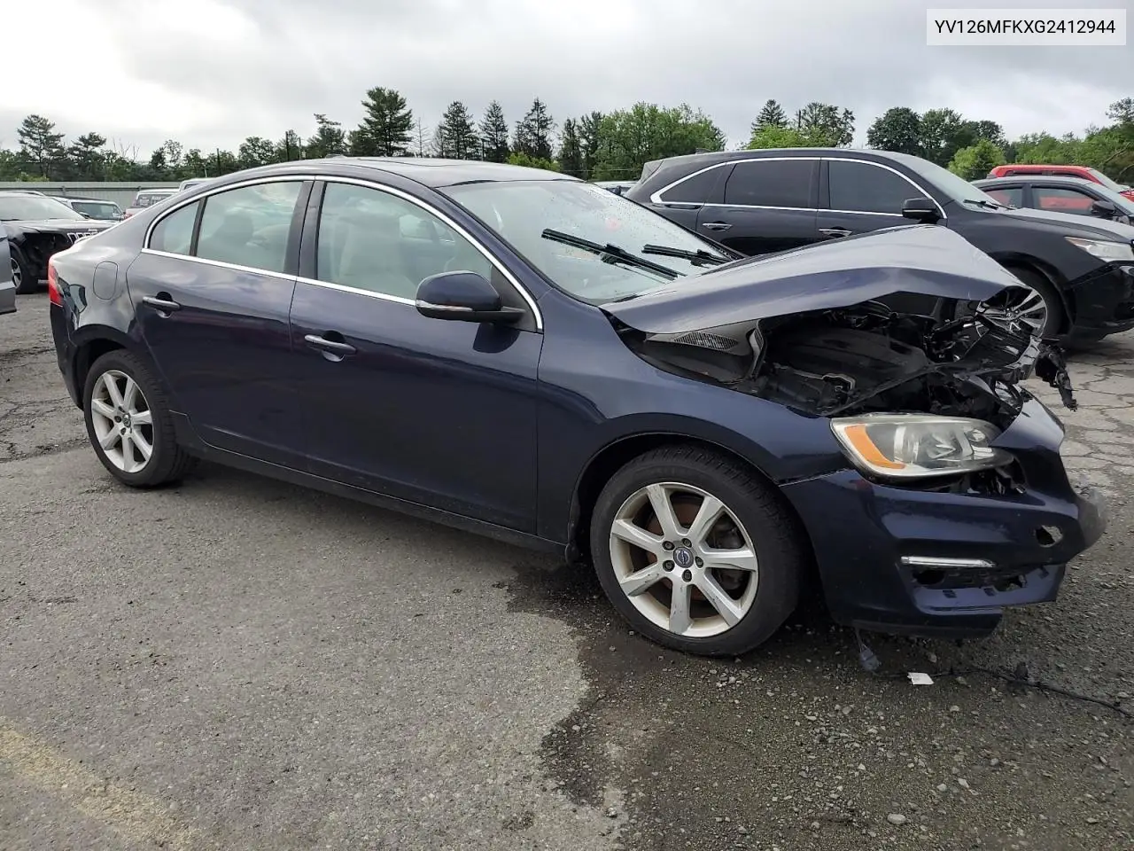 2016 Volvo S60 Premier VIN: YV126MFKXG2412944 Lot: 62945885