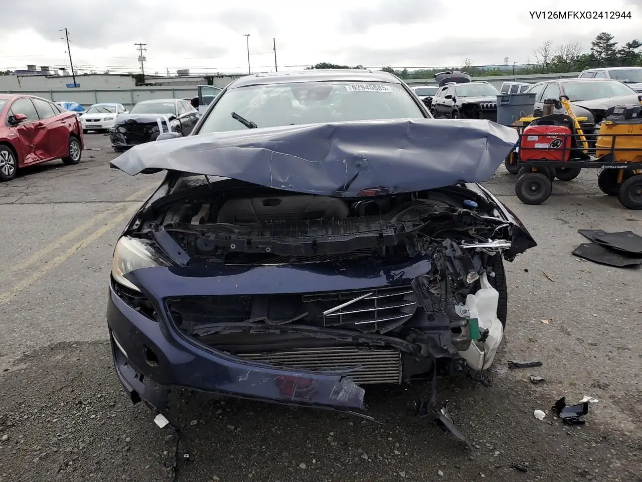 2016 Volvo S60 Premier VIN: YV126MFKXG2412944 Lot: 62945885