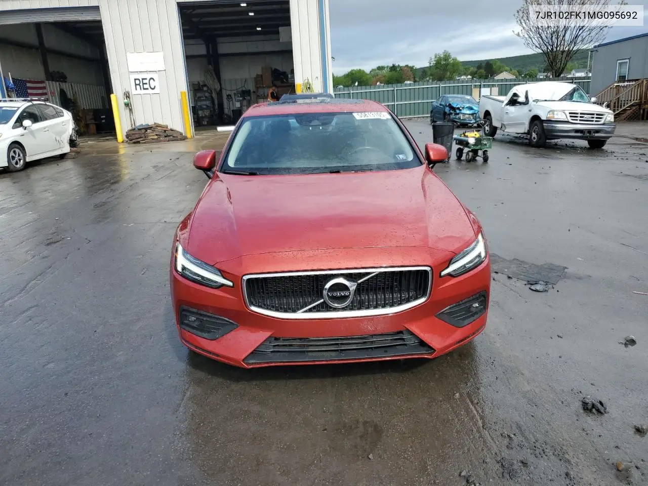 2021 Volvo S60 T5 Momentum VIN: 7JR102FK1MG095692 Lot: 55813105