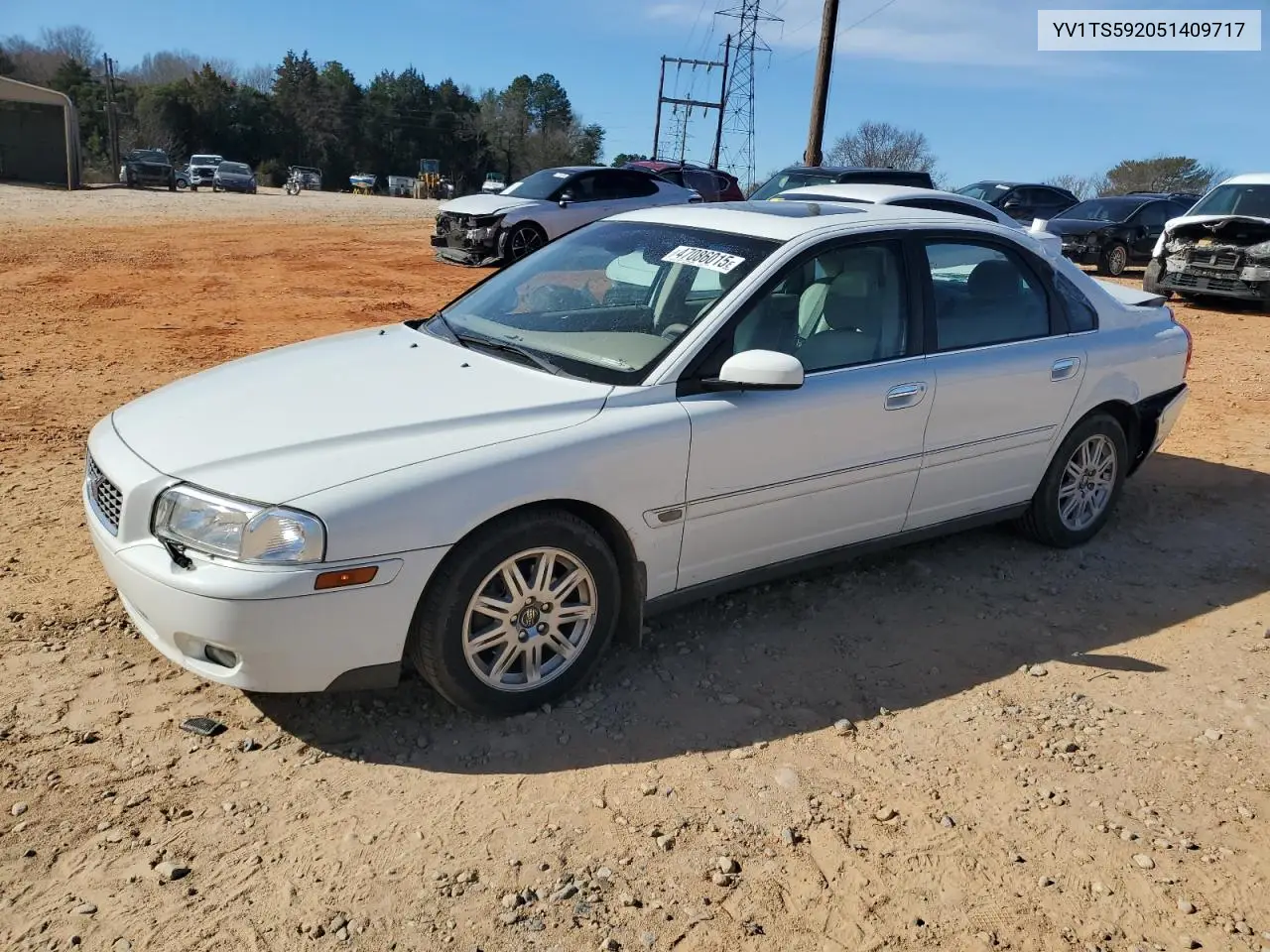 2005 Volvo S80 2.5T VIN: YV1TS592051409717 Lot: 47086015