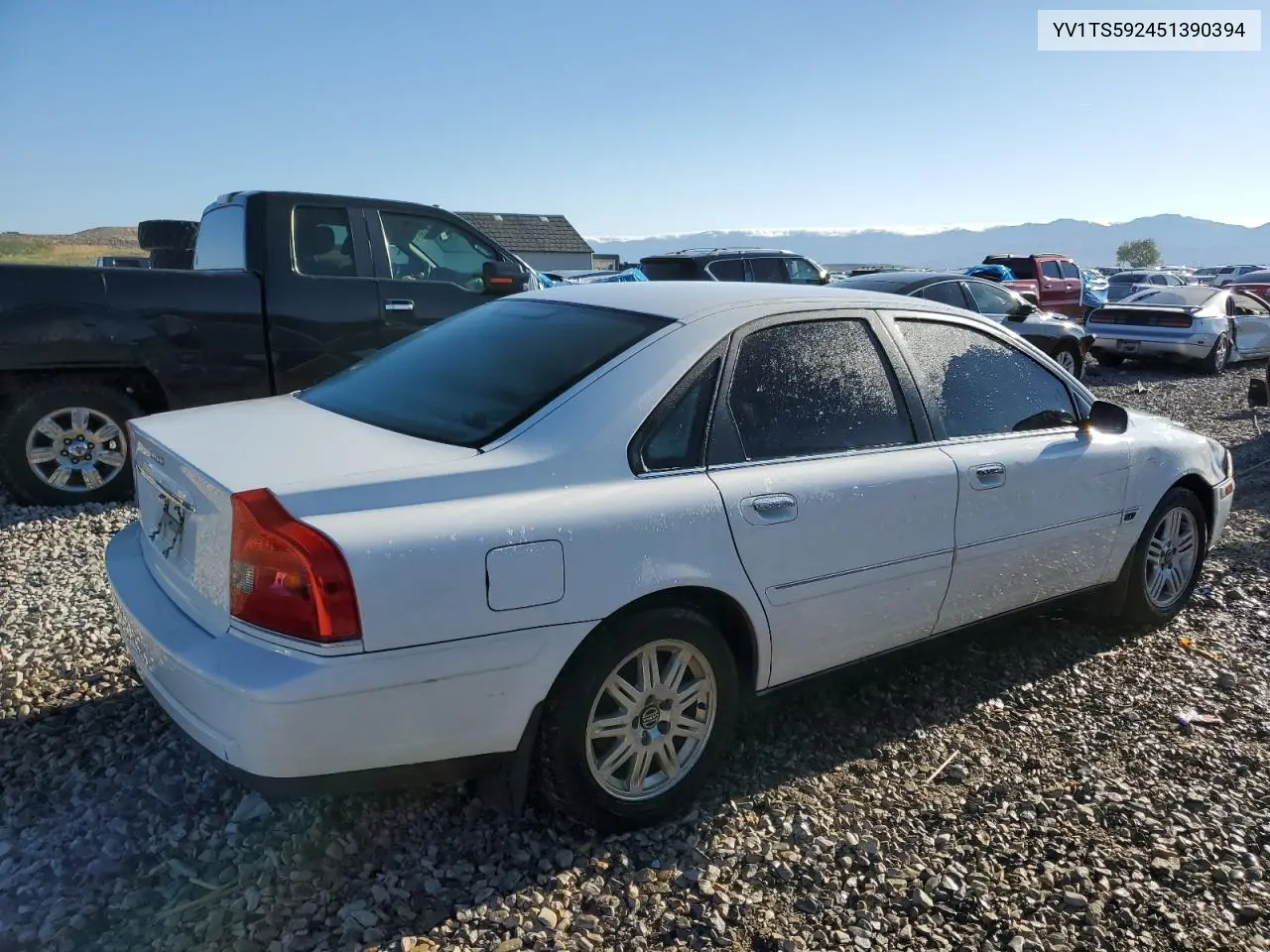 2005 Volvo S80 2.5T VIN: YV1TS592451390394 Lot: 55834475