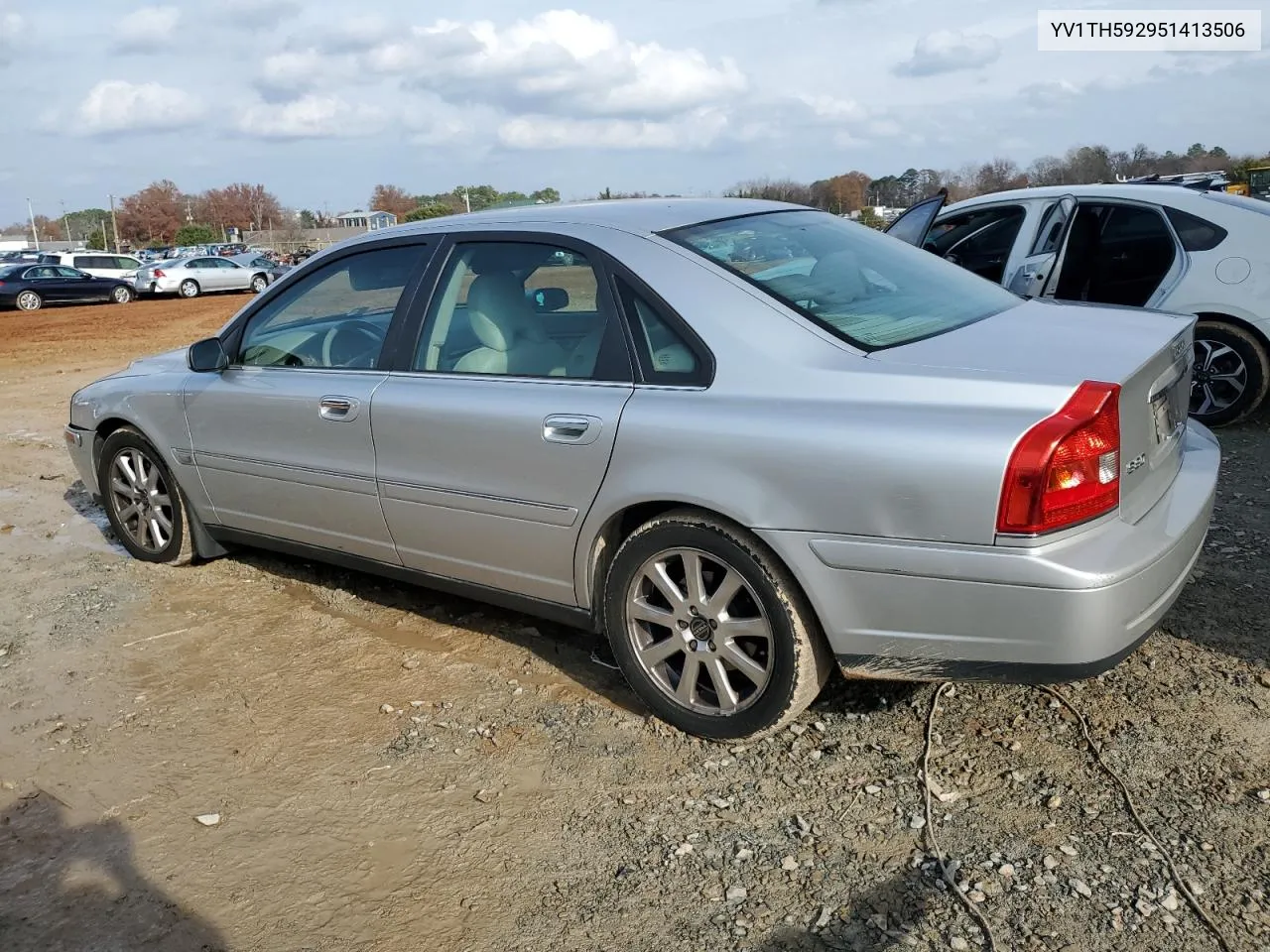 2005 Volvo S80 2.5T VIN: YV1TH592951413506 Lot: 83956414