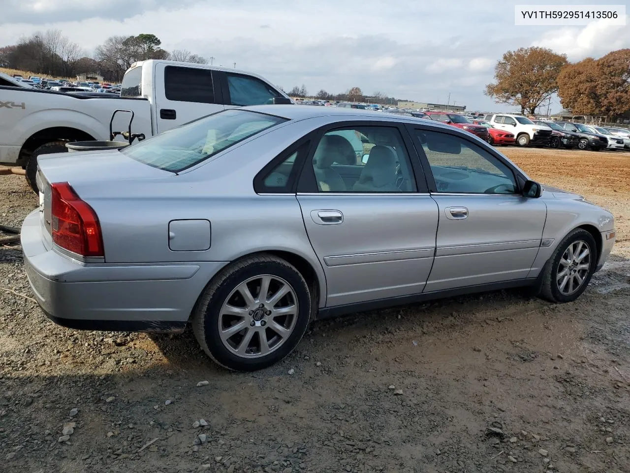 2005 Volvo S80 2.5T VIN: YV1TH592951413506 Lot: 83956414