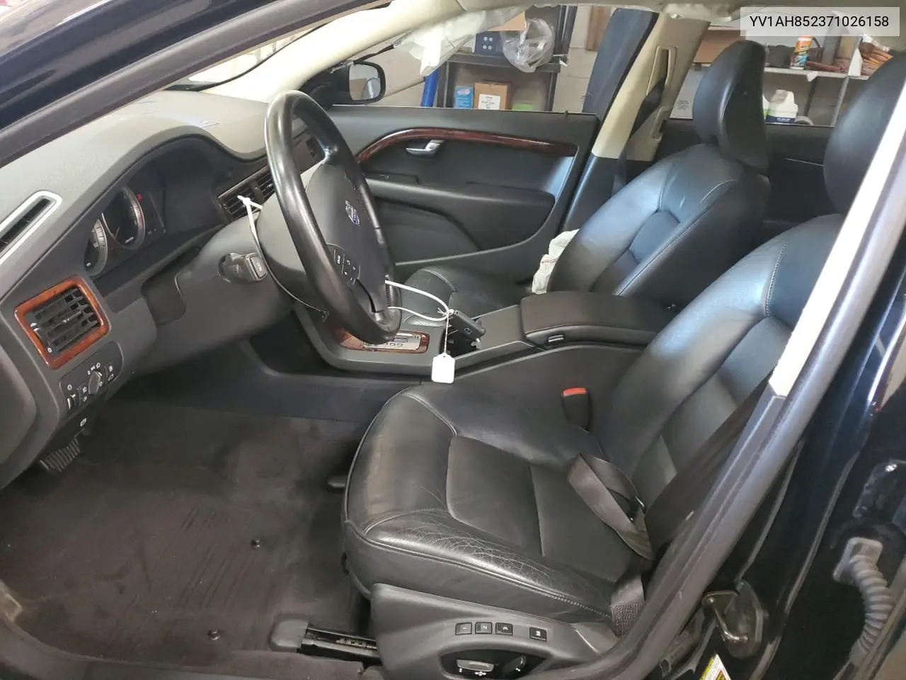 2007 Volvo S80 V8 VIN: YV1AH852371026158 Lot: 63411725