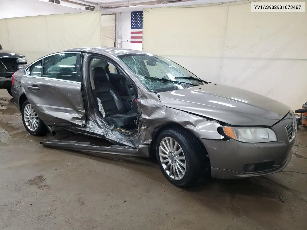 2008 Volvo S80 3.2 VIN: YV1AS982981073487 Lot: 53981995