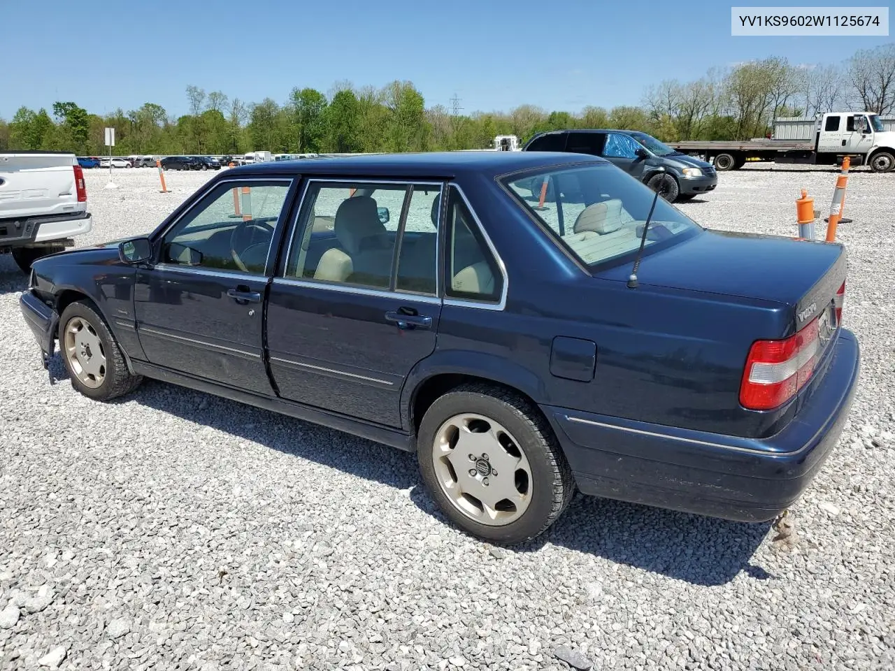 1998 Volvo S90 VIN: YV1KS9602W1125674 Lot: 55394315