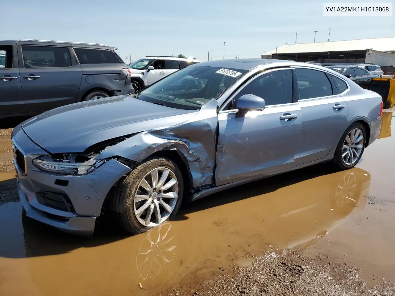 2017 Volvo S90 T6 Momentum VIN: YV1A22MK1H1013068 Lot: 61078795