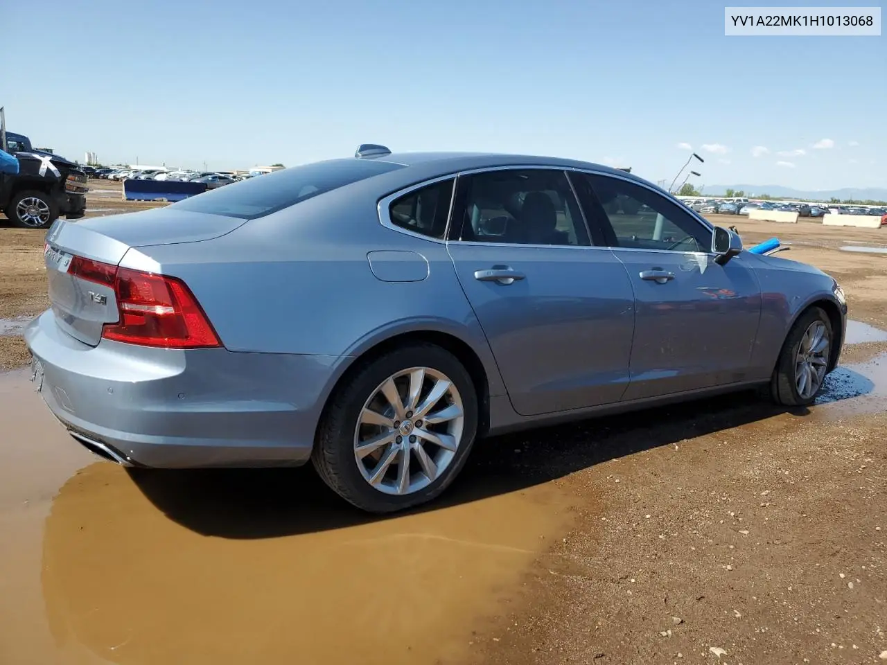 2017 Volvo S90 T6 Momentum VIN: YV1A22MK1H1013068 Lot: 61078795