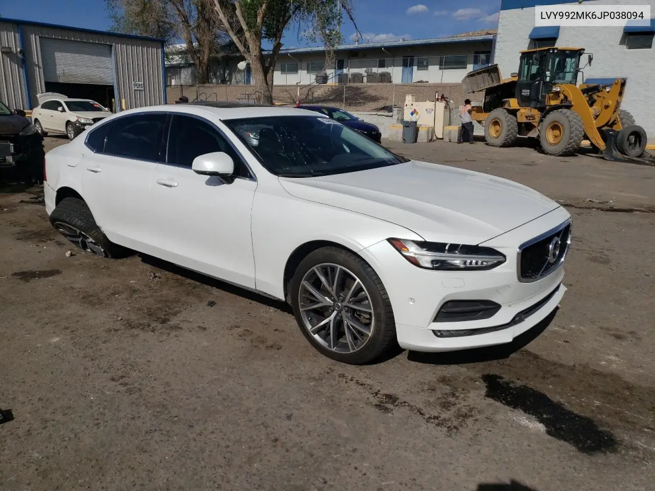 2018 Volvo S90 T6 Momentum VIN: LVY992MK6JP038094 Lot: 55445205