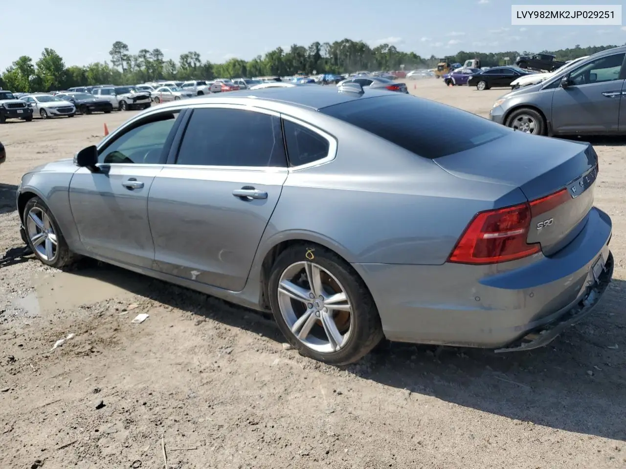 2018 Volvo S90 T5 Momentum VIN: LVY982MK2JP029251 Lot: 55961835