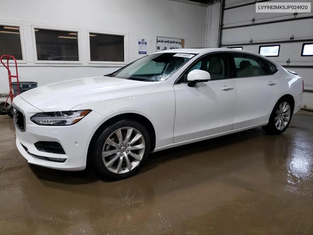 2018 Volvo S90 T5 Momentum VIN: LVY982MK5JP024920 Lot: 60918605