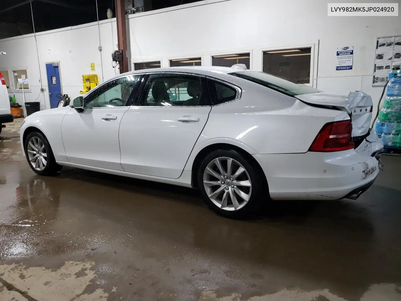 2018 Volvo S90 T5 Momentum VIN: LVY982MK5JP024920 Lot: 60918605