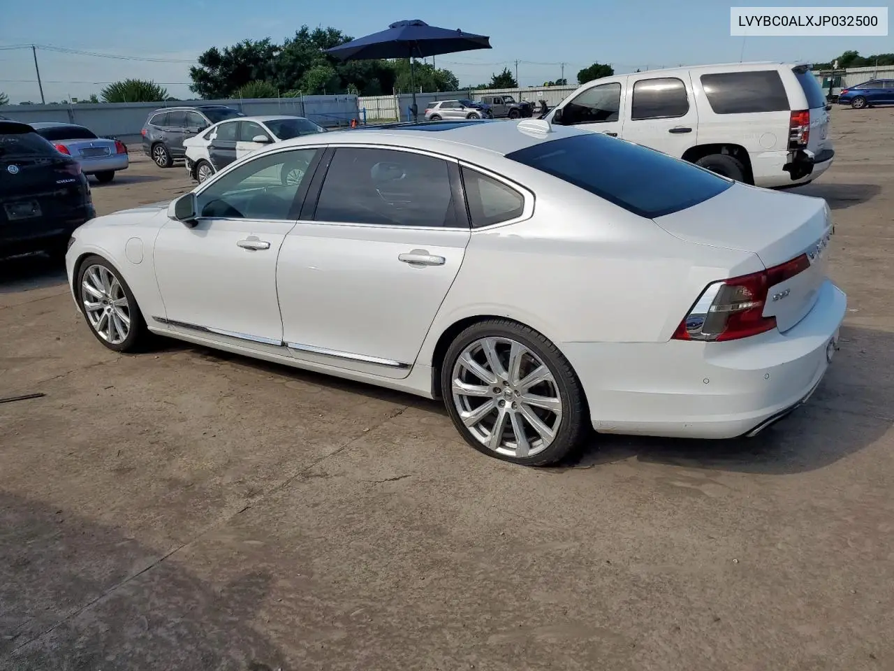 2018 Volvo S90 T8 Inscription VIN: LVYBC0ALXJP032500 Lot: 61071355