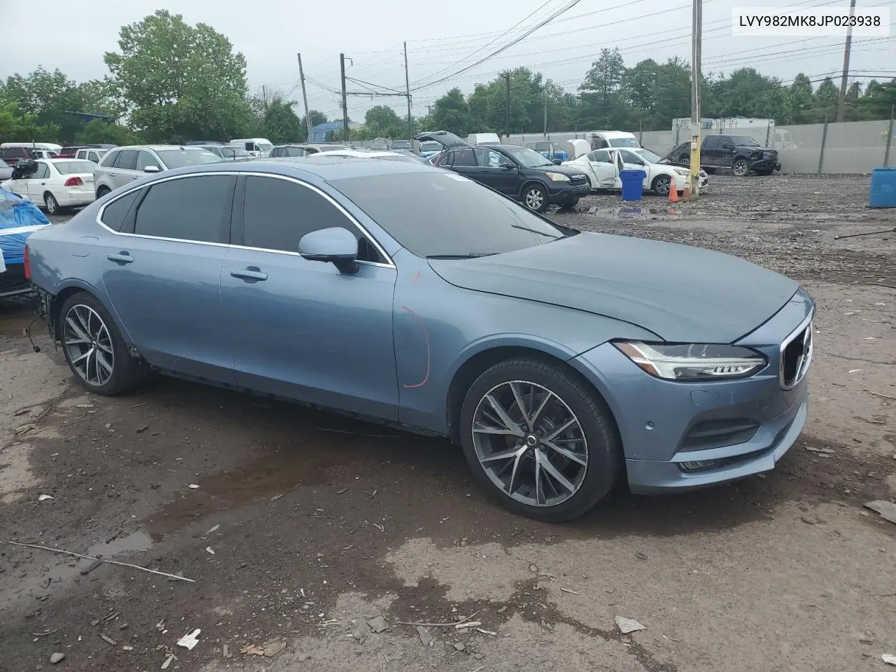 2018 Volvo S90 T5 Momentum VIN: LVY982MK8JP023938 Lot: 61088005