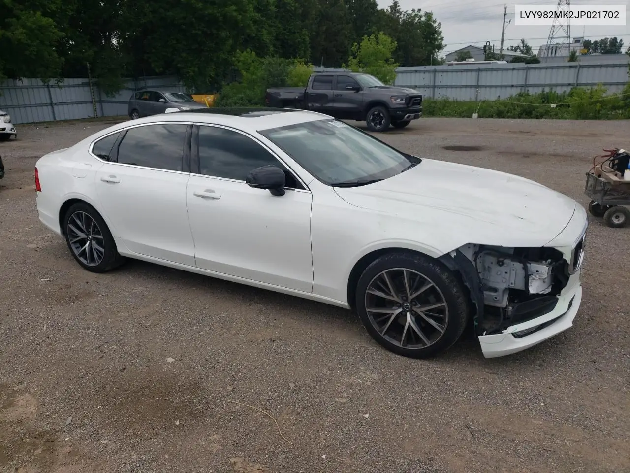 2018 Volvo S90 T5 Momentum VIN: LVY982MK2JP021702 Lot: 61712885
