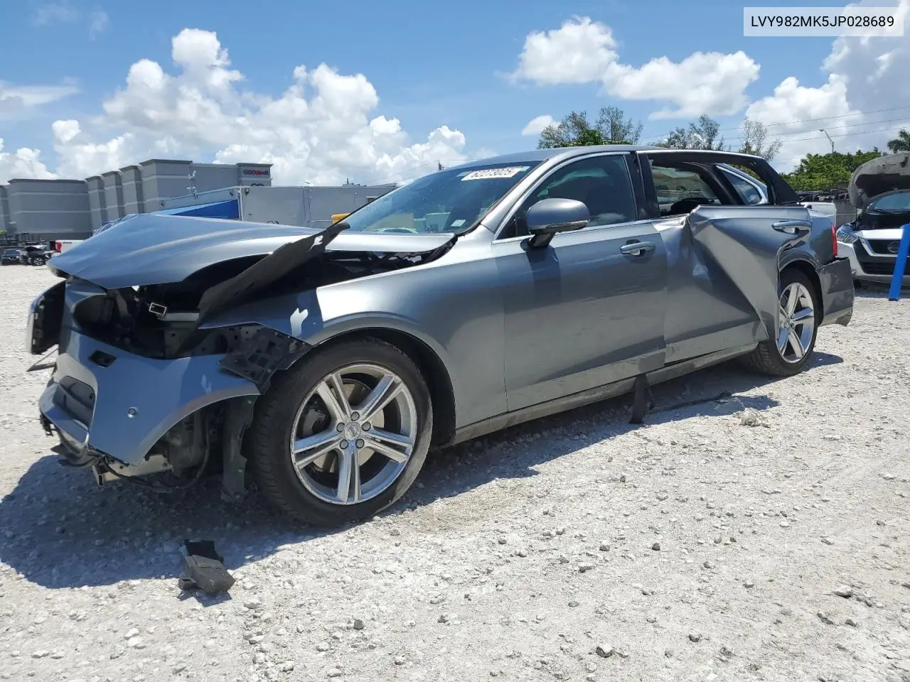2018 Volvo S90 T5 Momentum VIN: LVY982MK5JP028689 Lot: 62273025