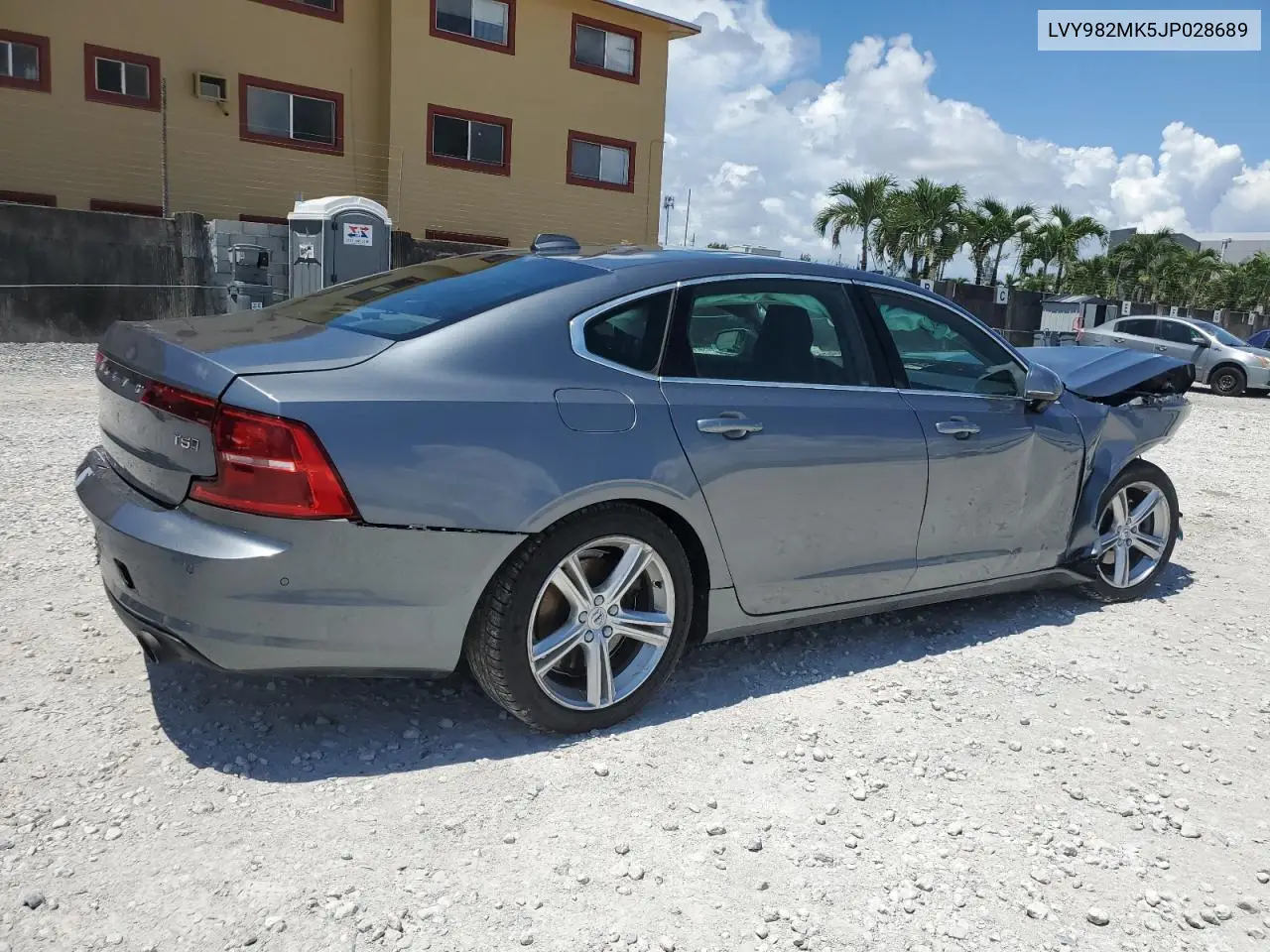 2018 Volvo S90 T5 Momentum VIN: LVY982MK5JP028689 Lot: 62273025