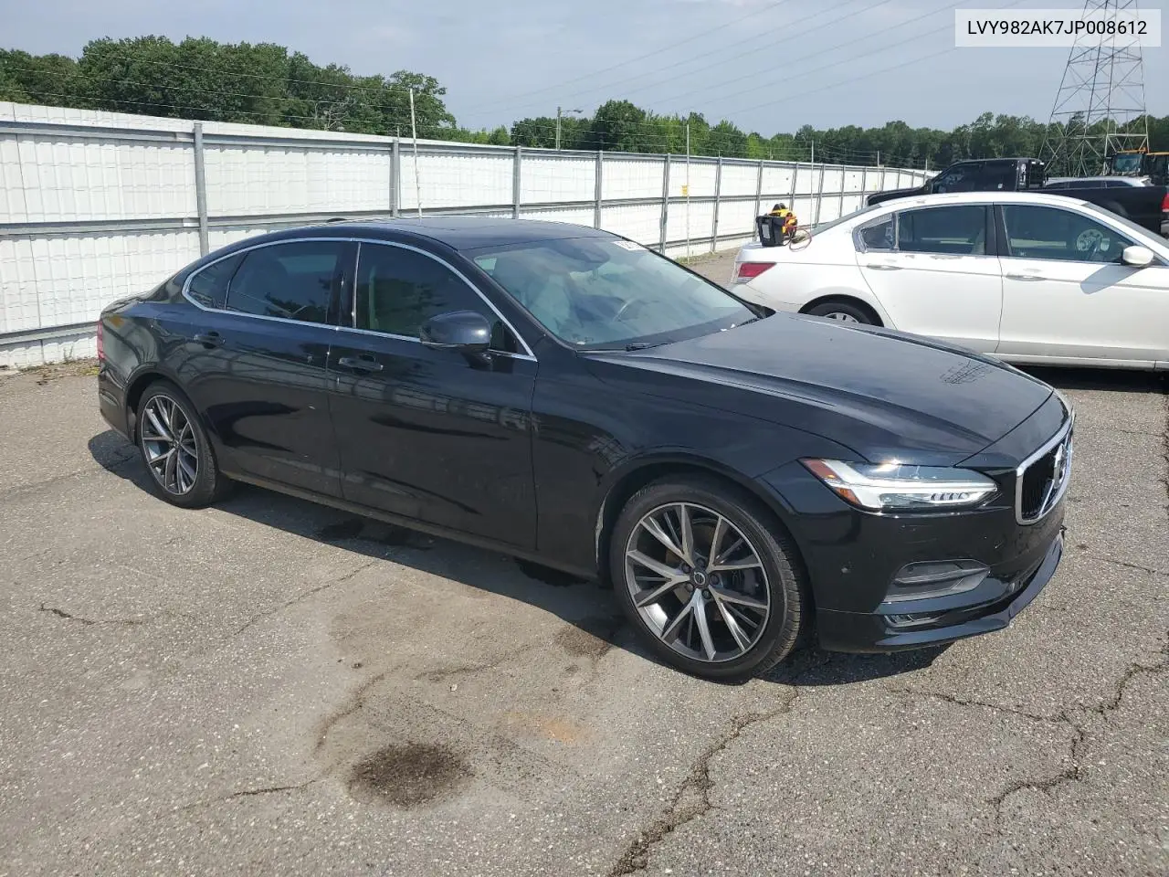 2018 Volvo S90 T5 Momentum VIN: LVY982AK7JP008612 Lot: 62818755