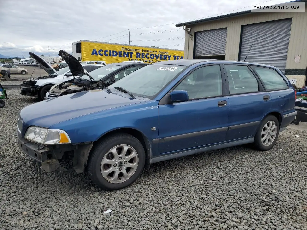 2000 Volvo V40 VIN: YV1VW2554YF510391 Lot: 56483915