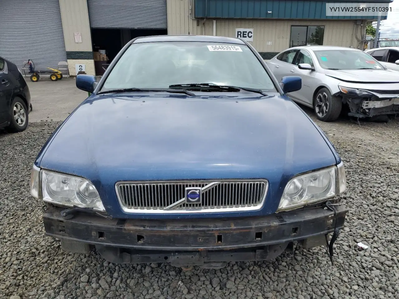 2000 Volvo V40 VIN: YV1VW2554YF510391 Lot: 56483915