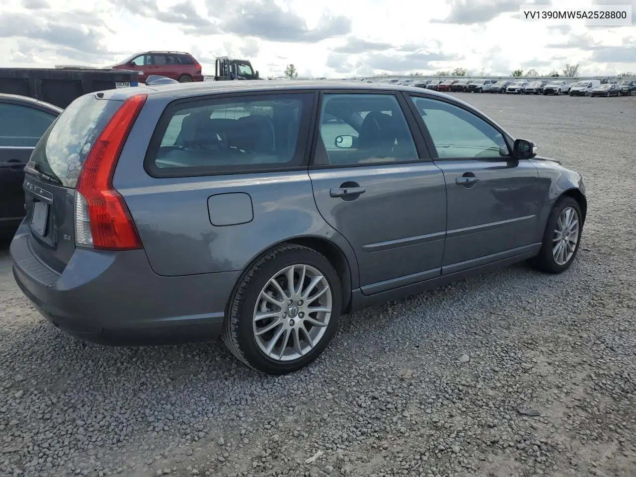 2010 Volvo V50 2.4I VIN: YV1390MW5A2528800 Lot: 53481295