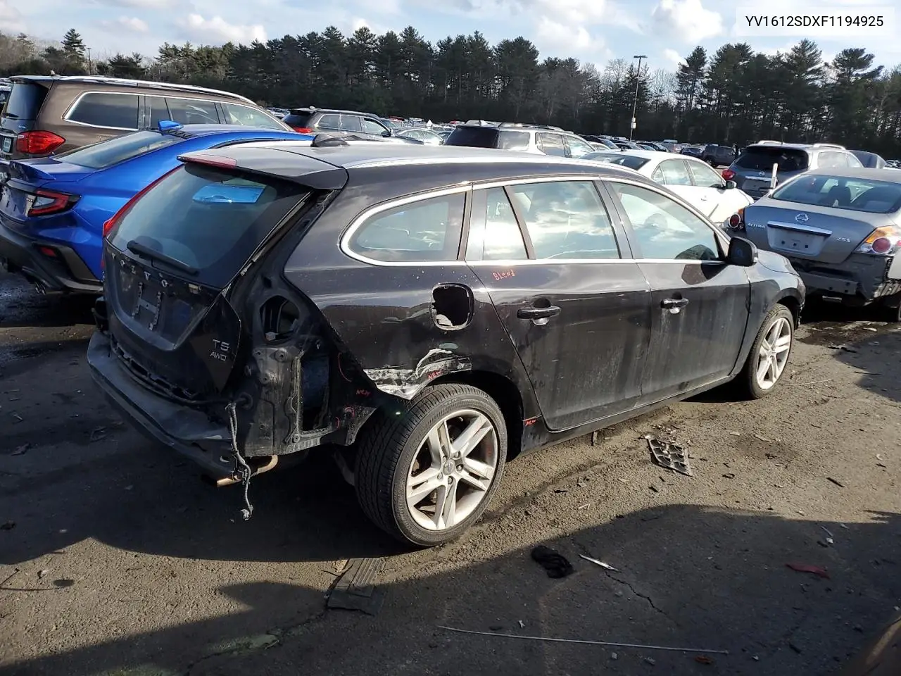 2015 Volvo V60 Platinum VIN: YV1612SDXF1194925 Lot: 45656135