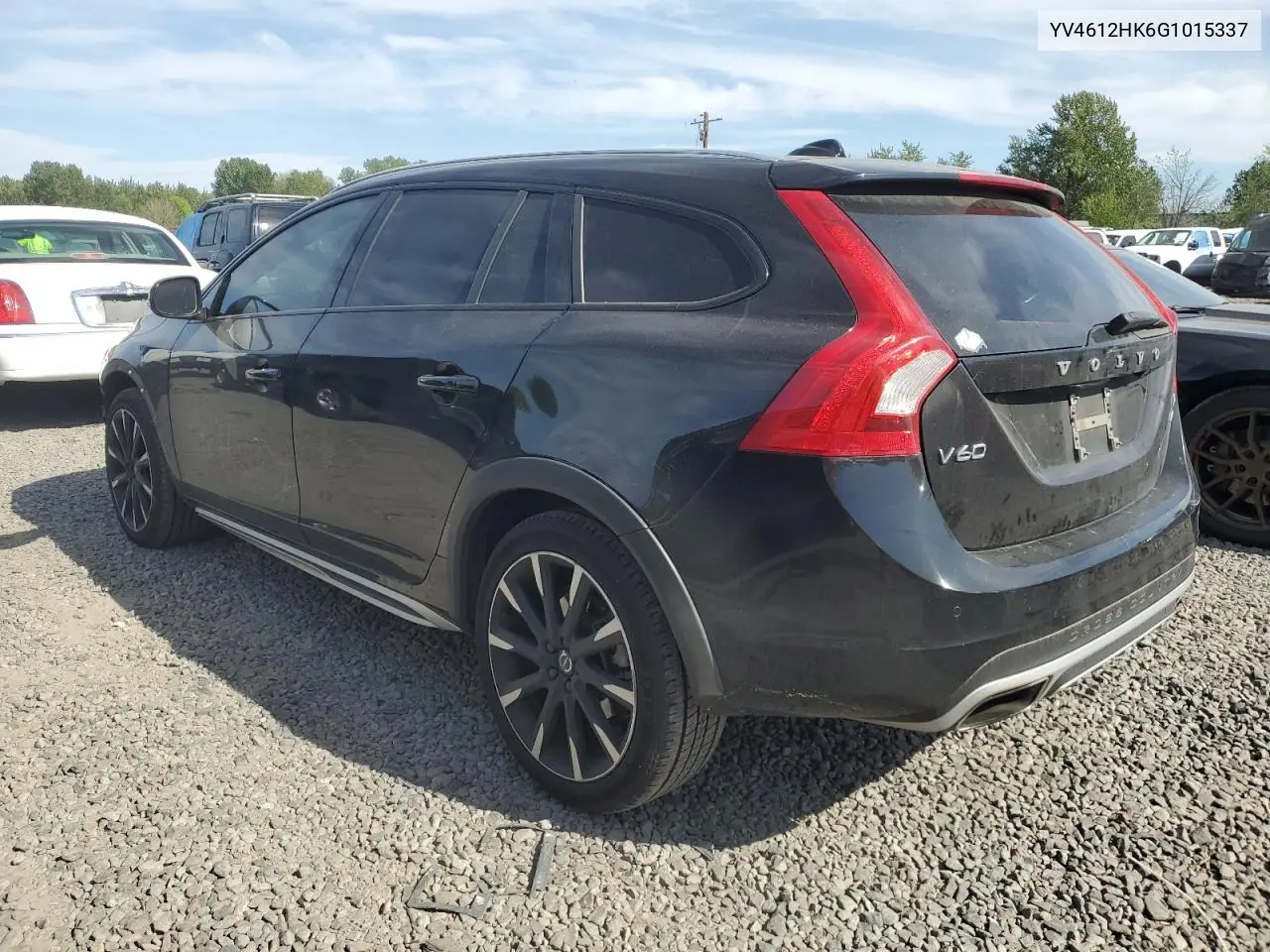 2016 Volvo V60 Cross Country Premier VIN: YV4612HK6G1015337 Lot: 56170755