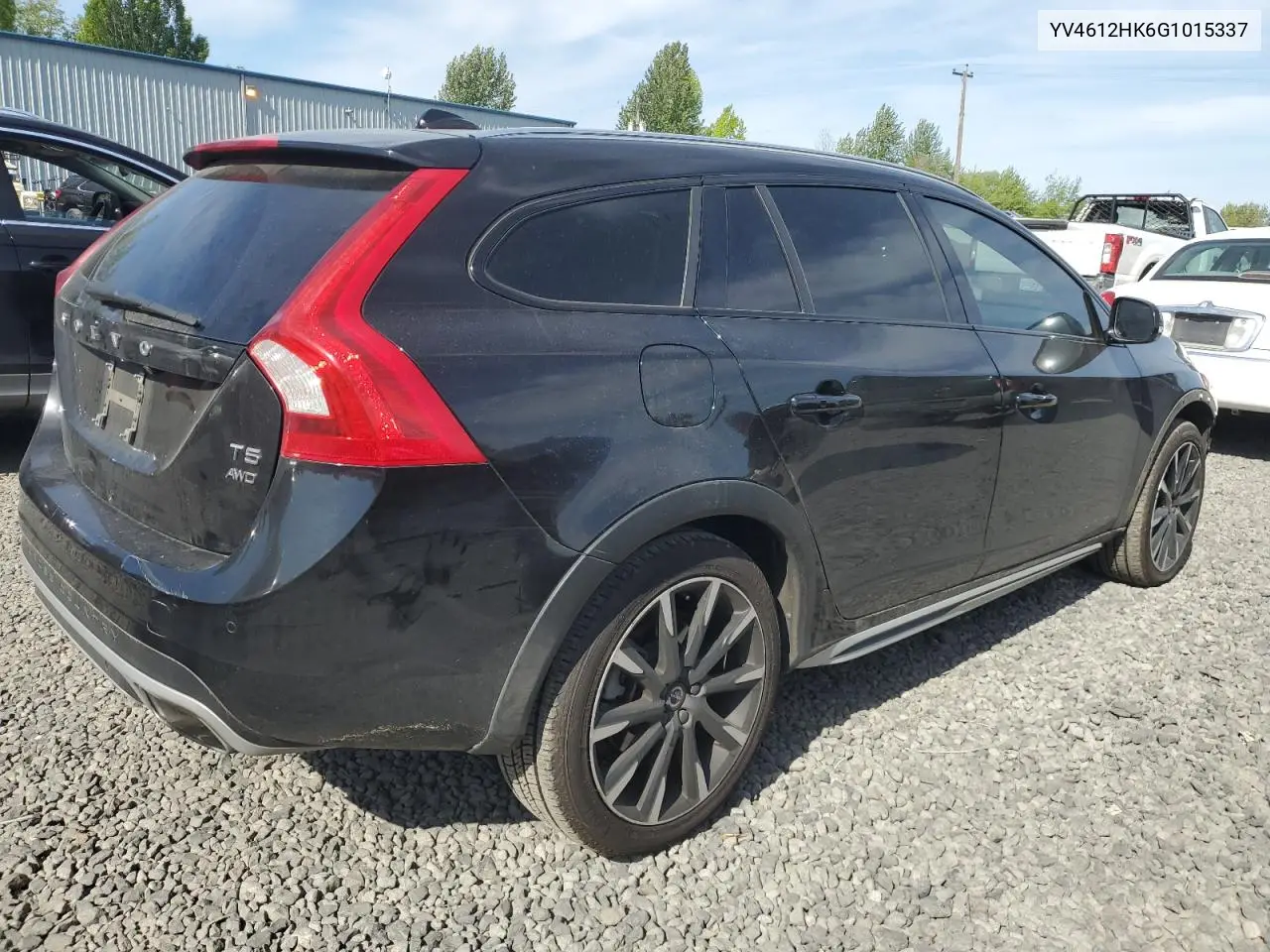 2016 Volvo V60 Cross Country Premier VIN: YV4612HK6G1015337 Lot: 56170755