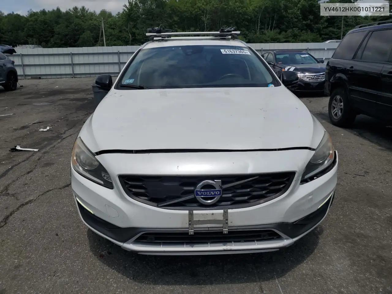 2016 Volvo V60 Cross Country Premier VIN: YV4612HK0G1011221 Lot: 61637365
