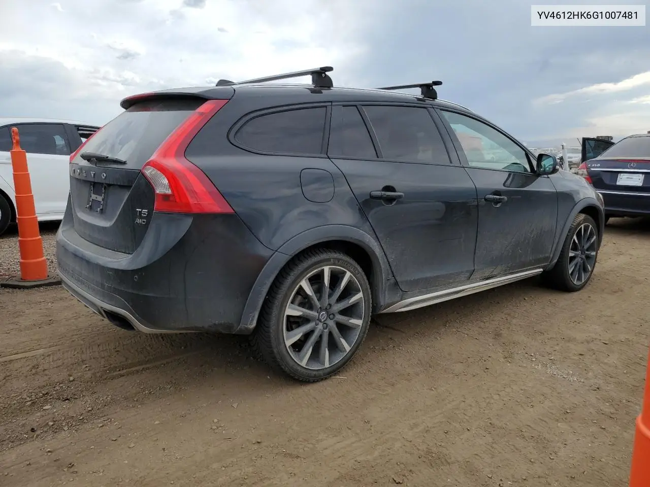 2016 Volvo V60 Cross Country Premier VIN: YV4612HK6G1007481 Lot: 63404115