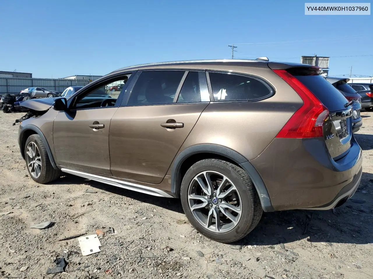 2017 Volvo V60 Cross Country Premier VIN: YV440MWK0H1037960 Lot: 53496245