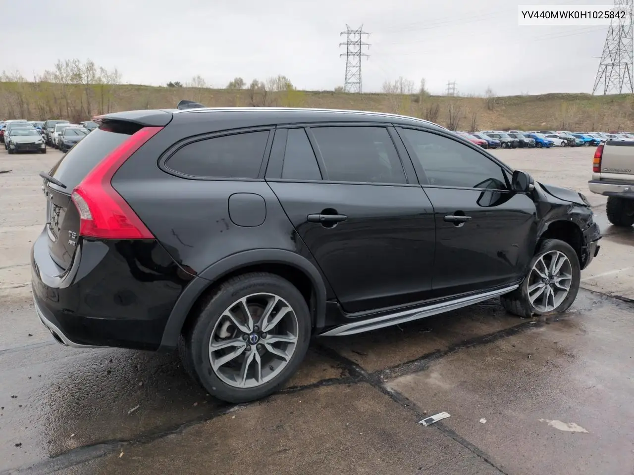 2017 Volvo V60 Cross Country Premier VIN: YV440MWK0H1025842 Lot: 54539515