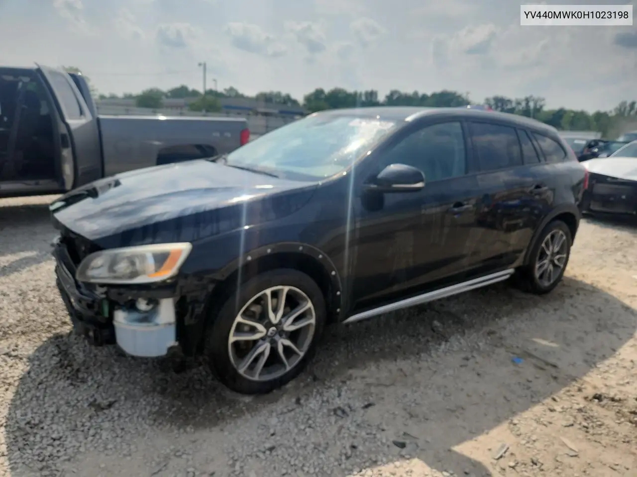 2017 Volvo V60 Cross Country Premier VIN: YV440MWK0H1023198 Lot: 60982045