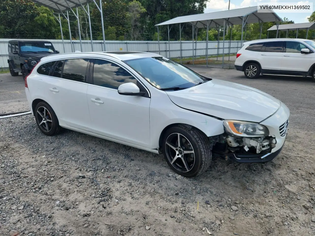 2017 Volvo V60 T5 Premier VIN: YV140MEKXH1369502 Lot: 61730385