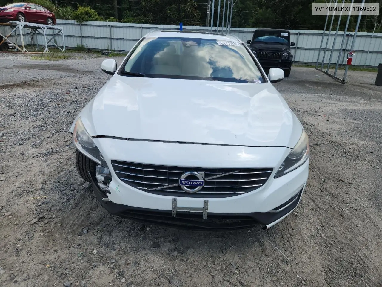 2017 Volvo V60 T5 Premier VIN: YV140MEKXH1369502 Lot: 61730385