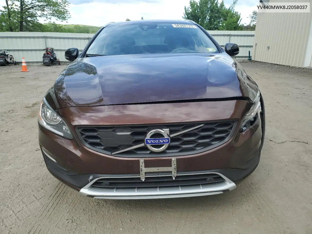 2018 Volvo V60 Cross Country Premier VIN: YV440MWK8J2058037 Lot: 58380175