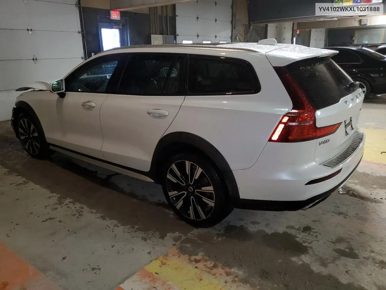2020 Volvo V60 Cross Country T5 Momentum VIN: YV4102WKXL1031888 Lot: 47873925