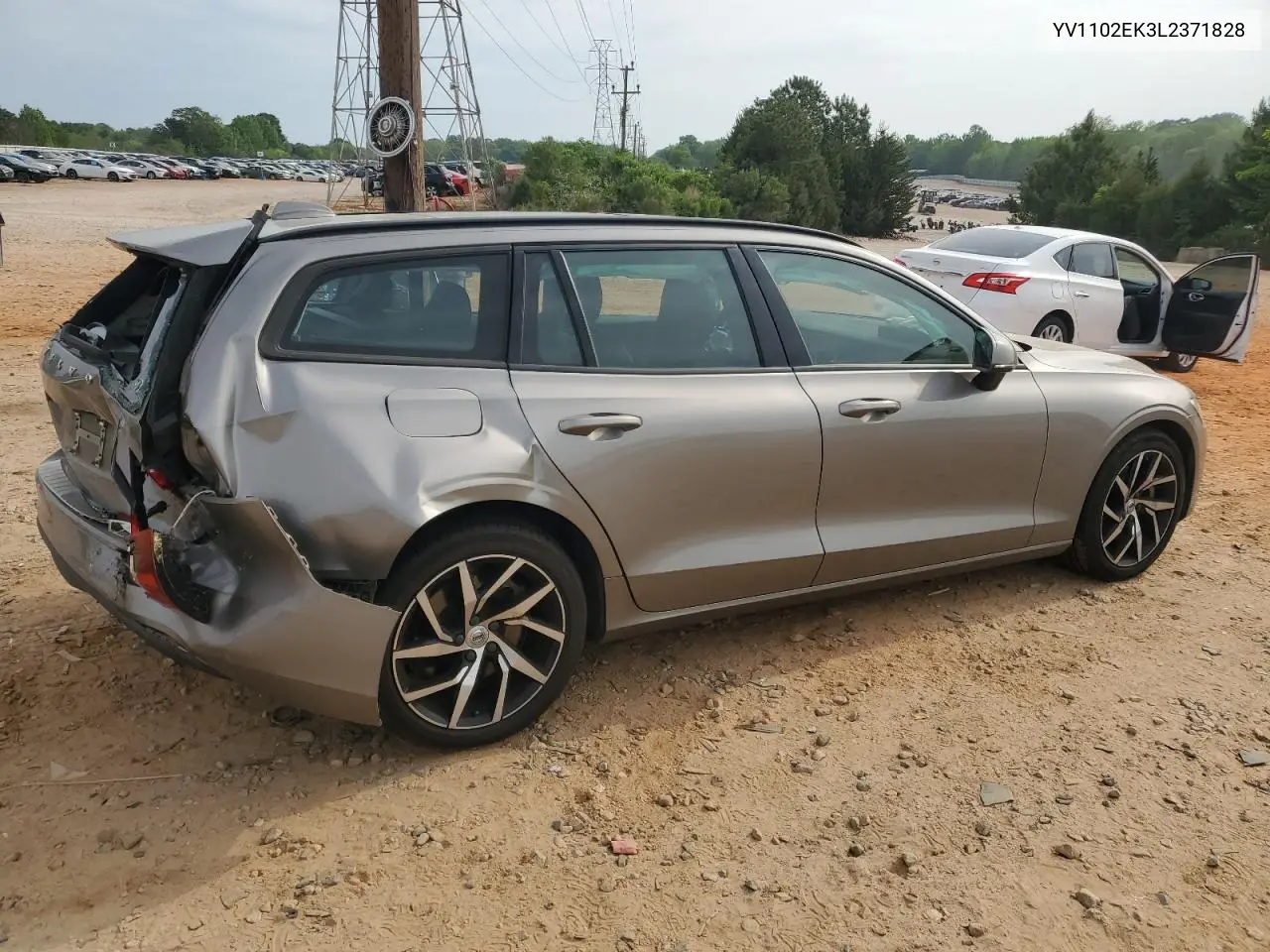 2020 Volvo V60 T5 Momentum VIN: YV1102EK3L2371828 Lot: 53865865