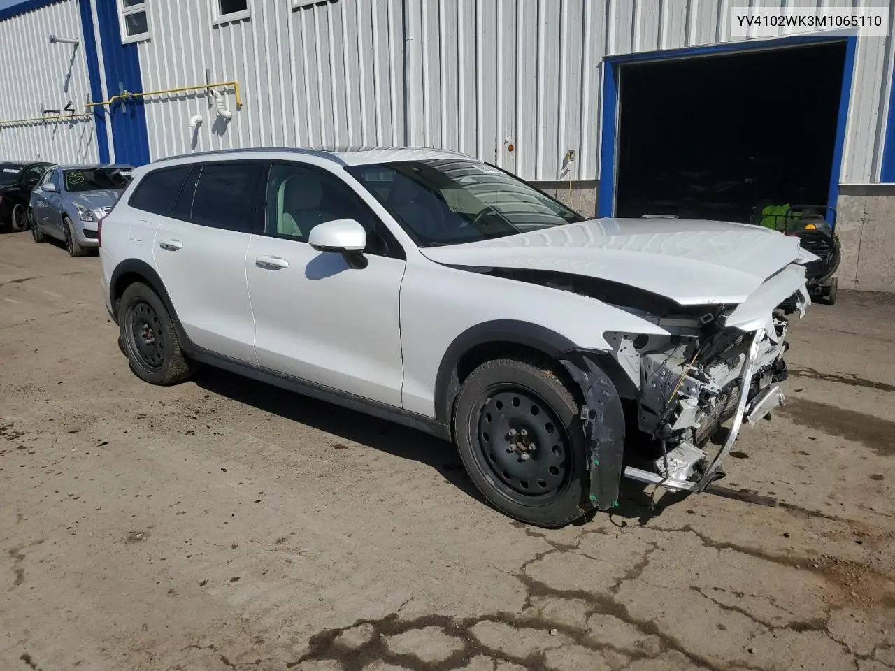 2021 Volvo V60 Cross Country T5 Momentum VIN: YV4102WK3M1065110 Lot: 49834295