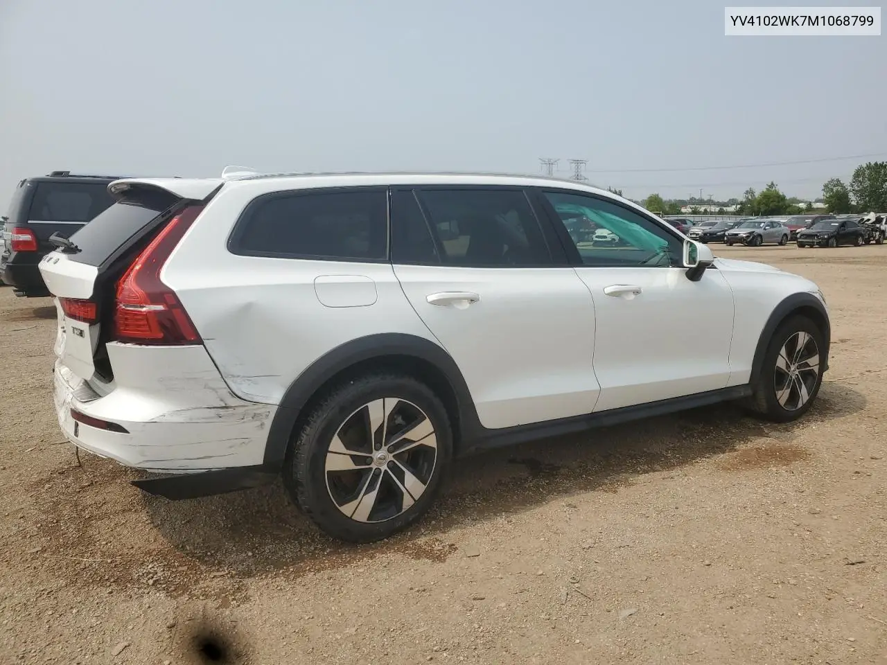 2021 Volvo V60 Cross Country T5 Momentum VIN: YV4102WK7M1068799 Lot: 60121295