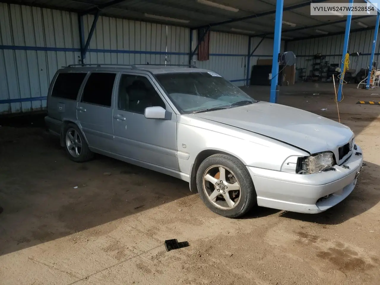 1998 Volvo V70 R VIN: YV1LW5247W2528554 Lot: 52813945