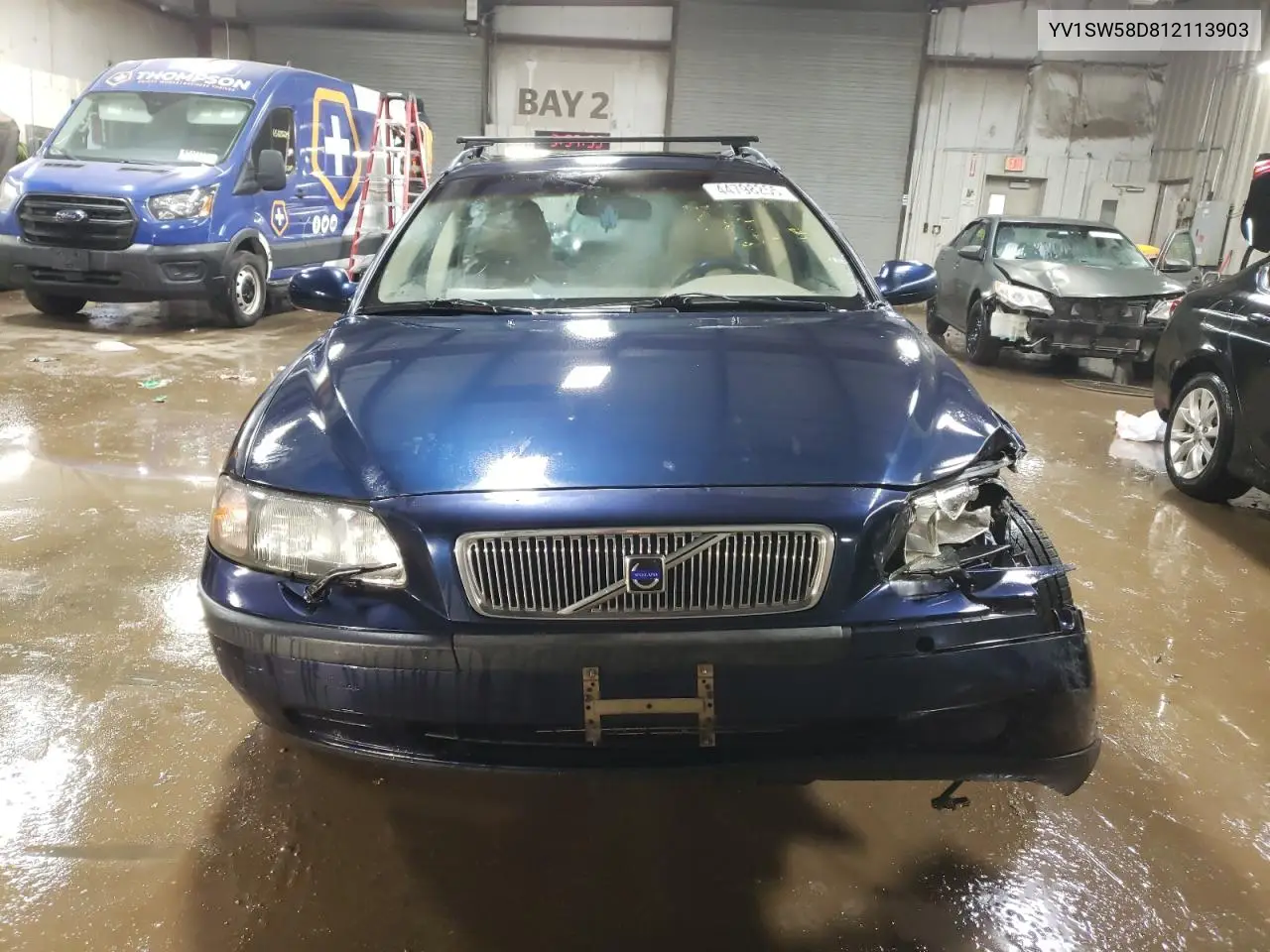 2001 Volvo V70 2.4T VIN: YV1SW58D812113903 Lot: 44798255