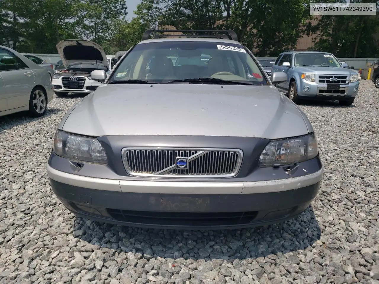 2004 Volvo V70 VIN: YV1SW61T742349390 Lot: 60295085