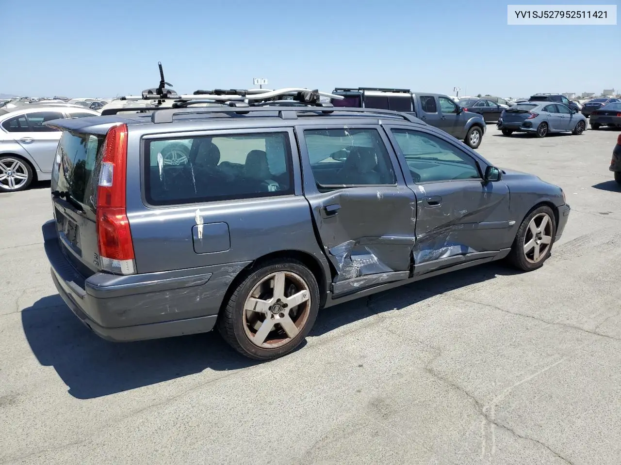 2005 Volvo V70 R VIN: YV1SJ527952511421 Lot: 63468215