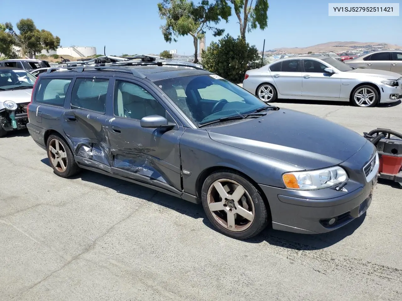 2005 Volvo V70 R VIN: YV1SJ527952511421 Lot: 63468215