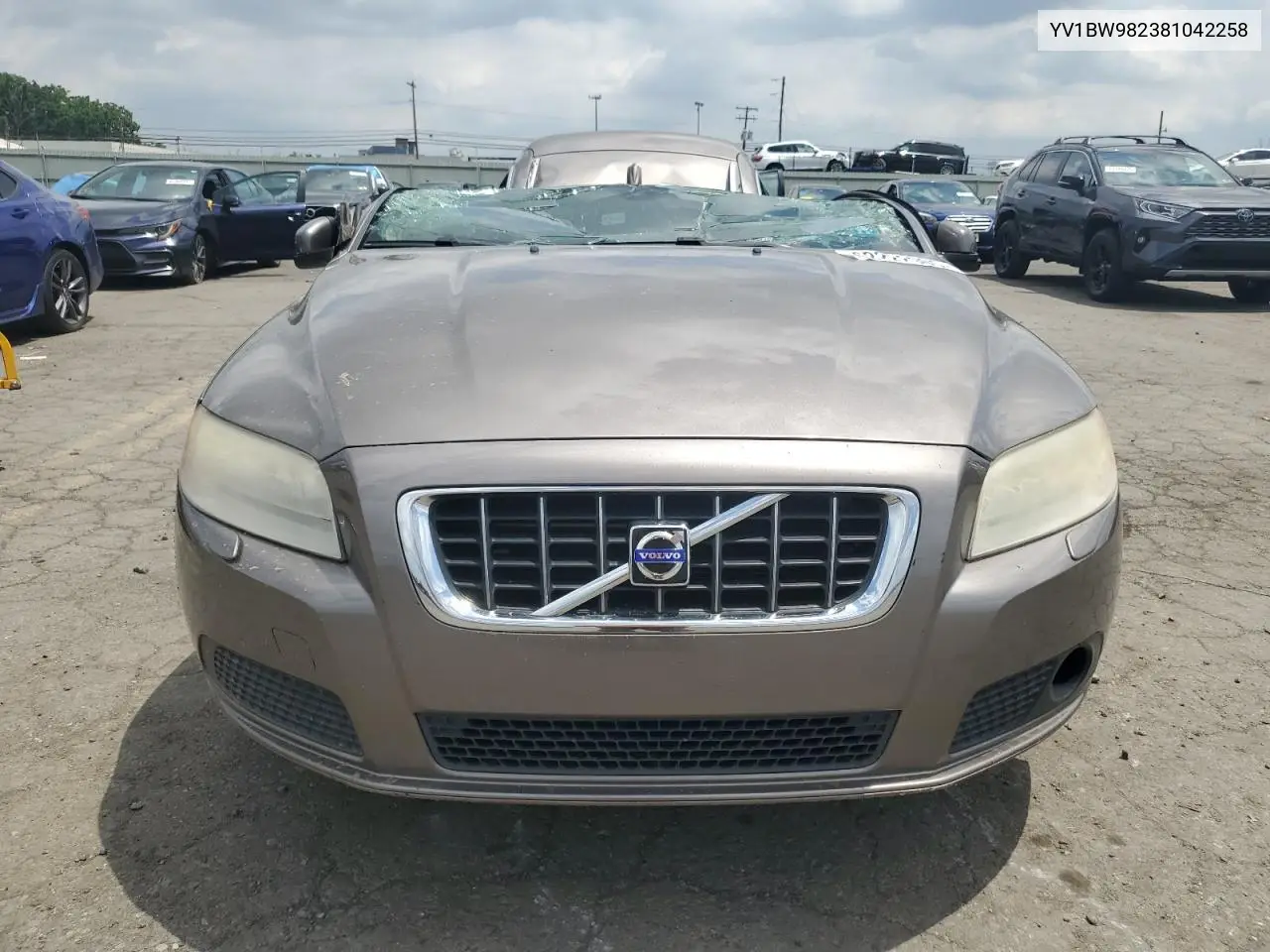 2008 Volvo V70 3.2 VIN: YV1BW982381042258 Lot: 62222905